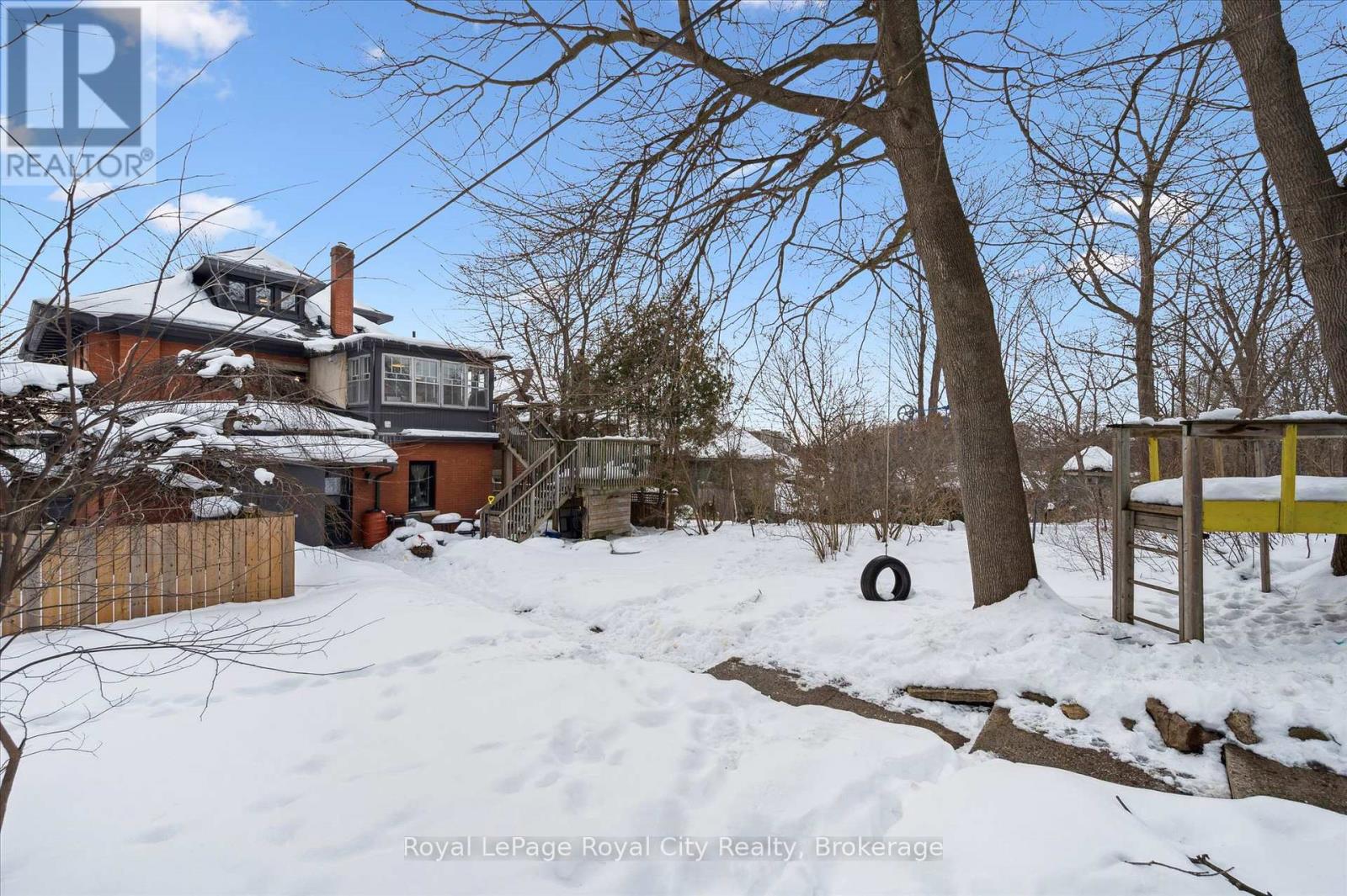 Upper - 467 Woolwich Street, Guelph, Ontario  N1H 3X6 - Photo 31 - X12945690