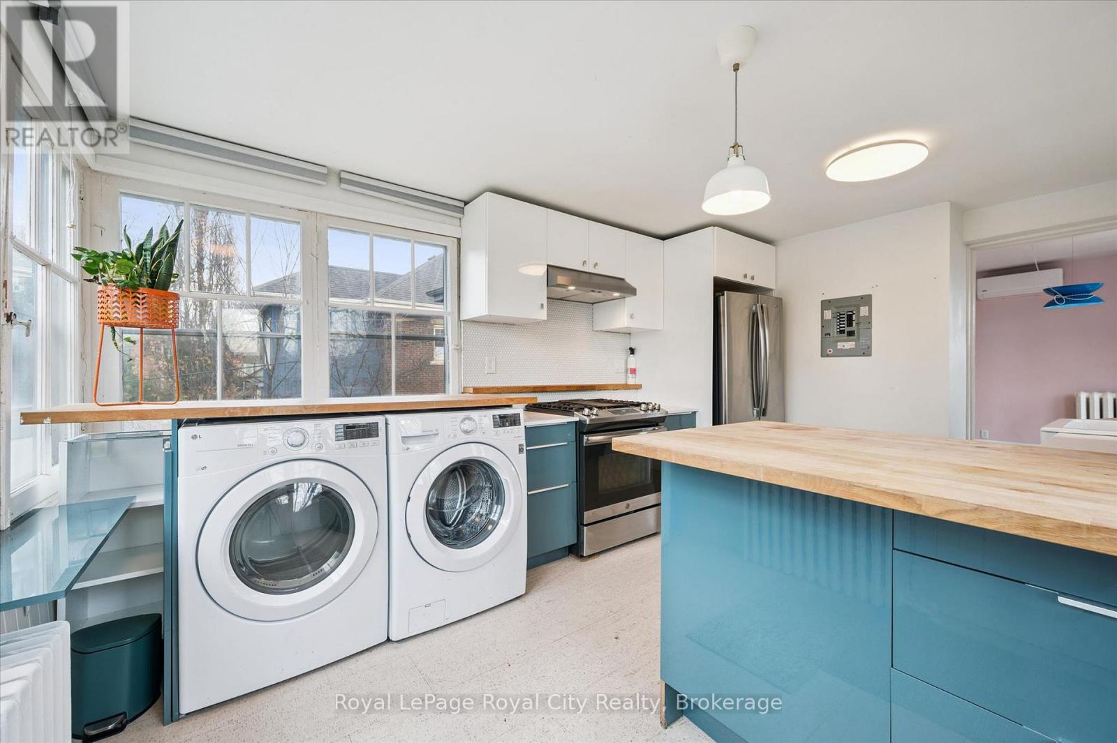 Upper - 467 Woolwich Street, Guelph, Ontario  N1H 3X6 - Photo 6 - X12945690