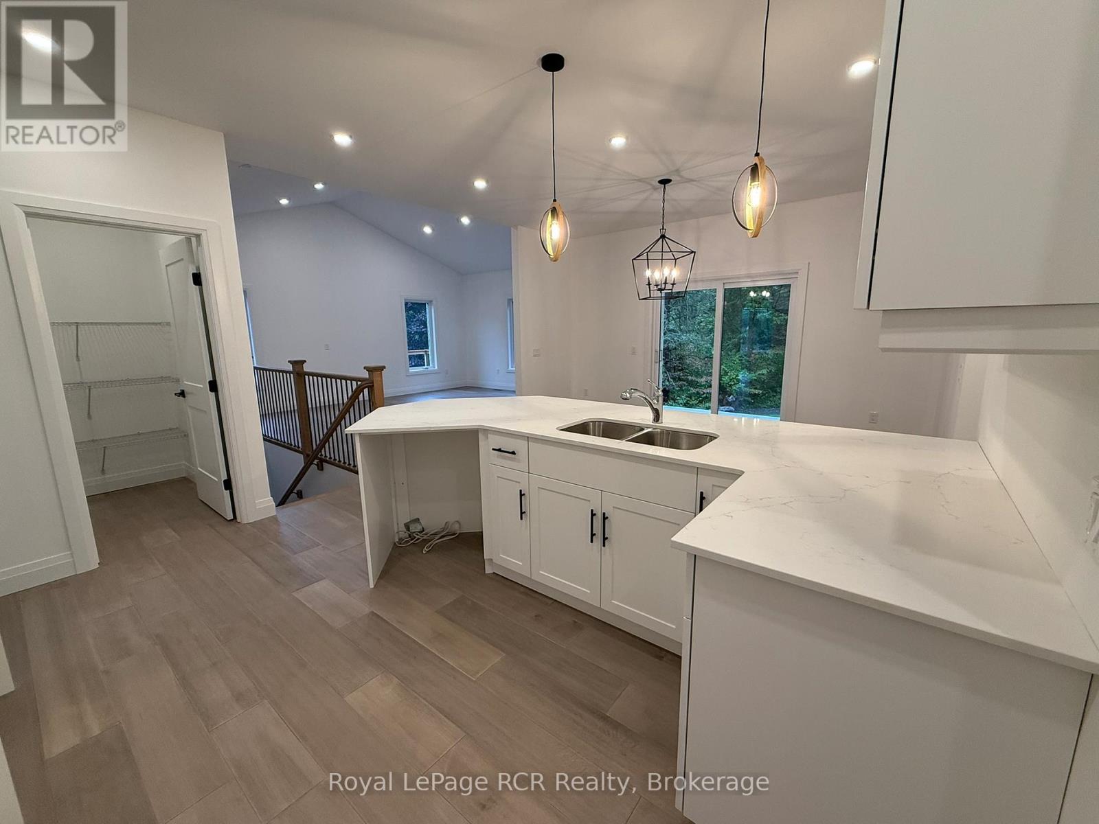 170 Elgin Street, Grey Highlands, Ontario  N0C 1K0 - Photo 17 - X12945836