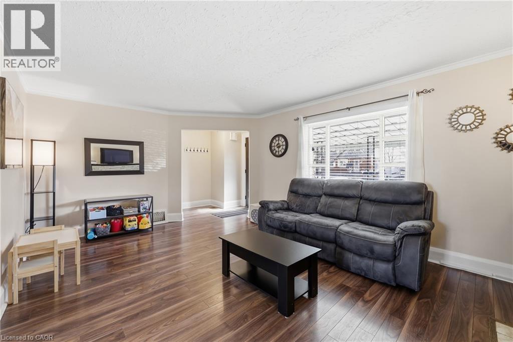 320 Darling Street, Brantford, Ontario  N3S 3Y2 - Photo 8 - 40816937