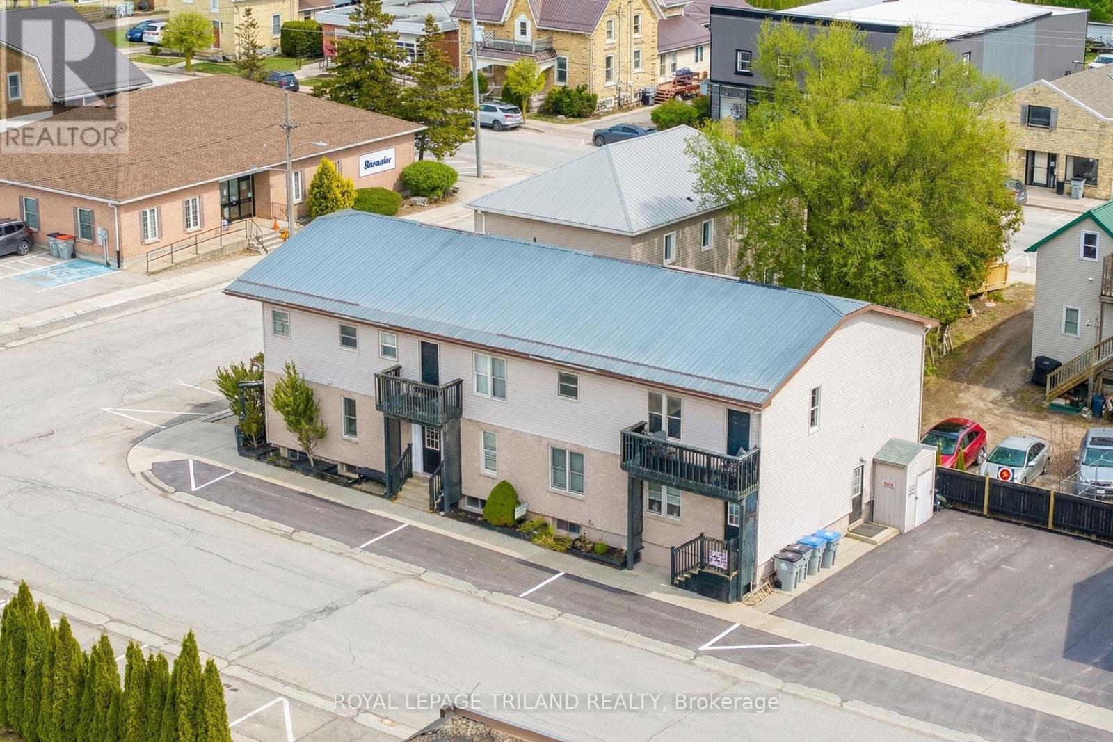 15 Victoria Lane, Bluewater, Ontario  N0M 2T0 - Photo 2 - X12945598