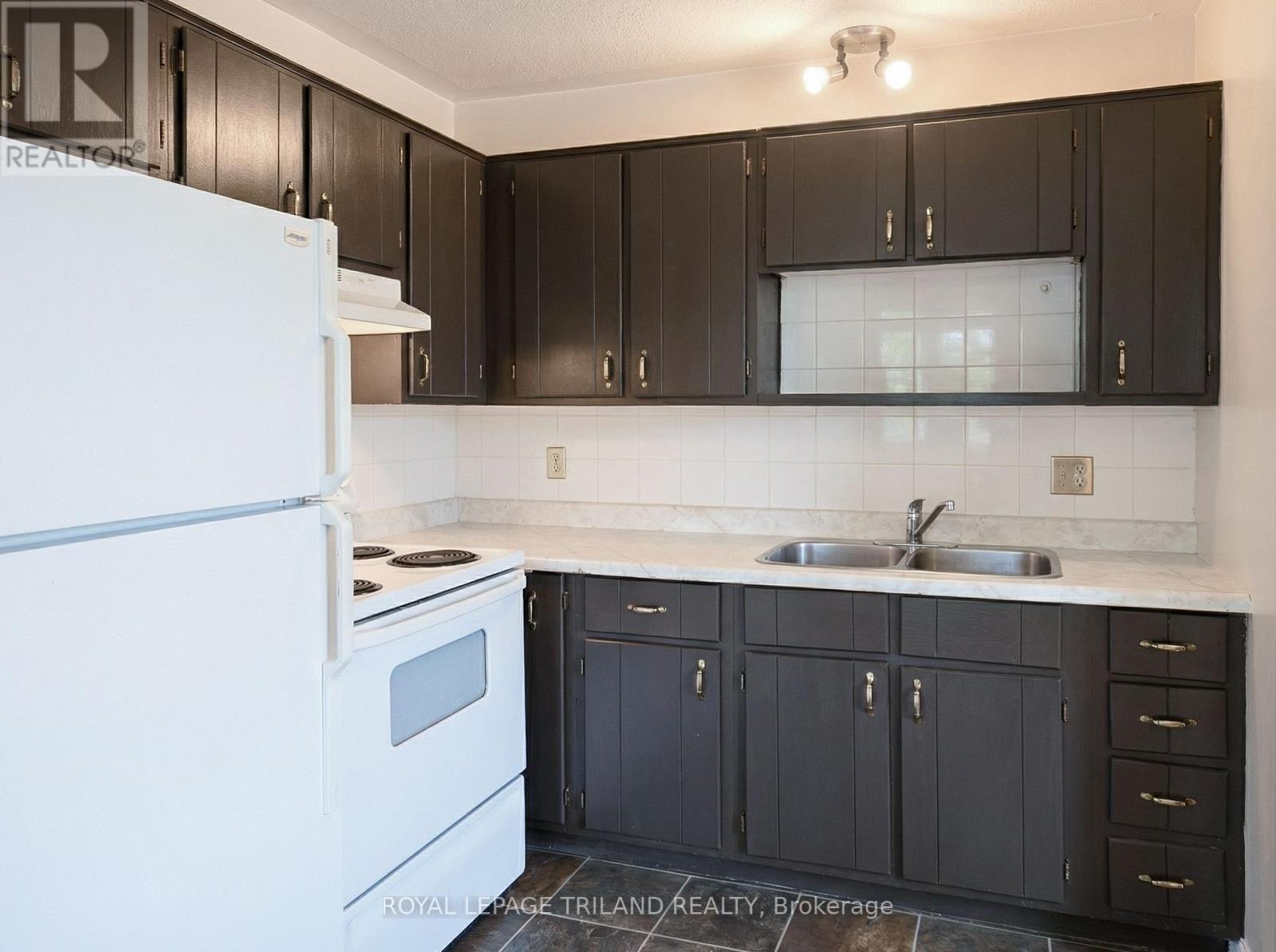 15 Victoria Lane, Bluewater, Ontario  N0M 2T0 - Photo 37 - X12945598