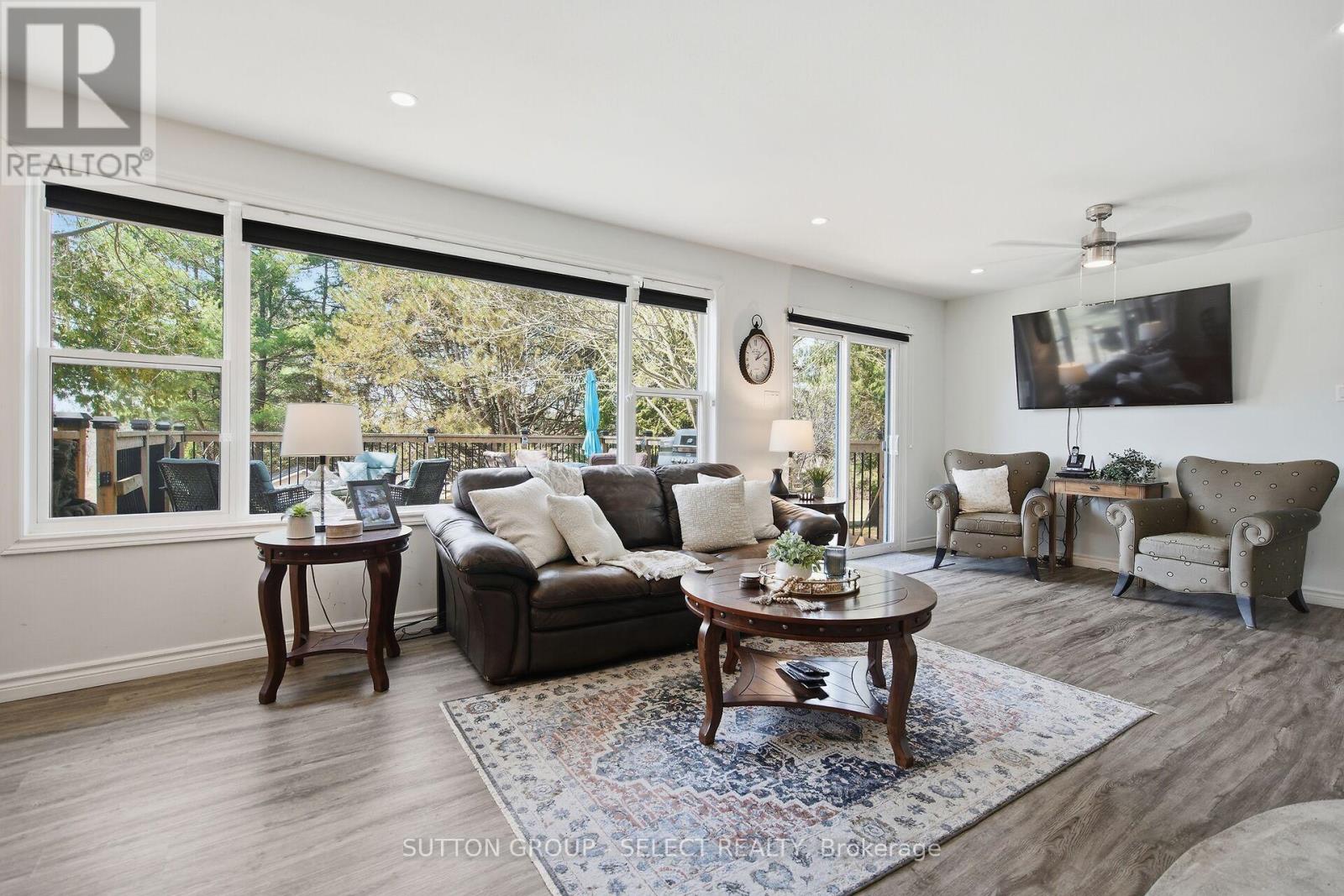 21069 Riverview Drive, Thames Centre, Ontario  N0M 2P0 - Photo 21 - X12945662