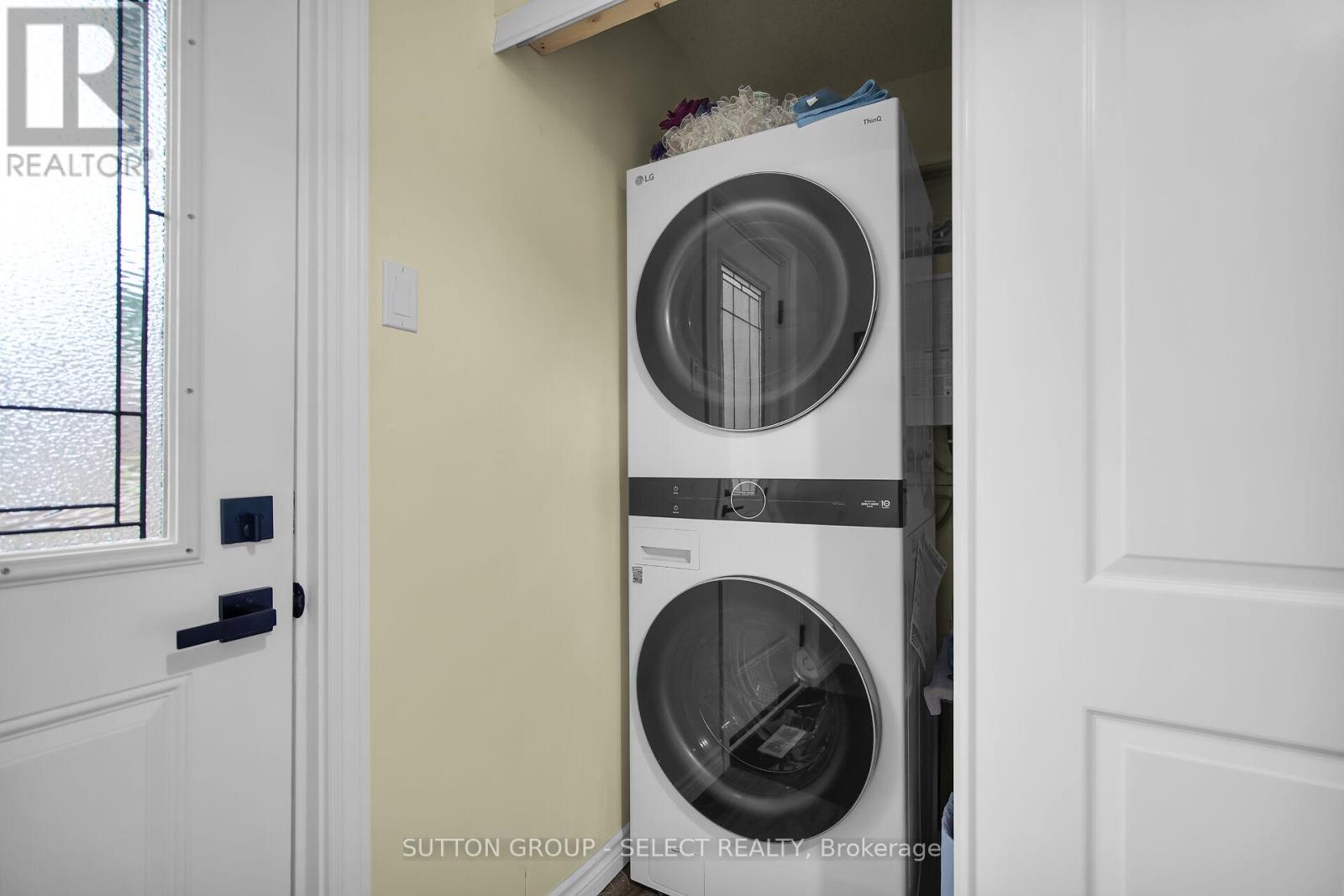 21069 Riverview Drive, Thames Centre, Ontario  N0M 2P0 - Photo 28 - X12945662