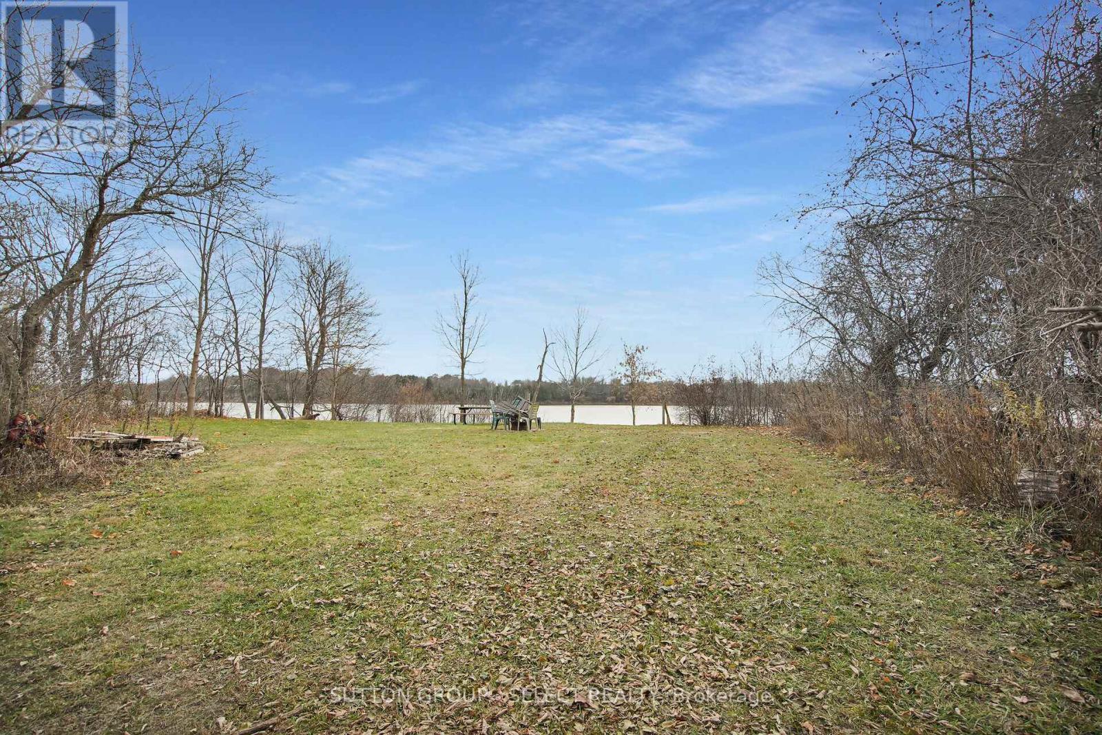 21069 Riverview Drive, Thames Centre, Ontario  N0M 2P0 - Photo 41 - X12945662