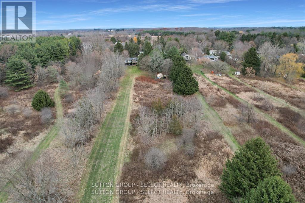 21069 Riverview Drive, Thames Centre, Ontario  N0M 2P0 - Photo 43 - X12945662