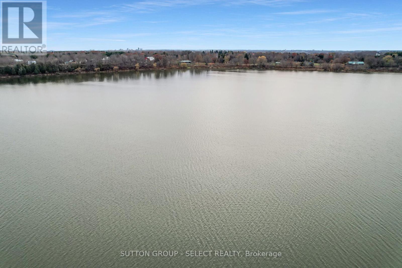 21069 Riverview Drive, Thames Centre, Ontario  N0M 2P0 - Photo 45 - X12945662