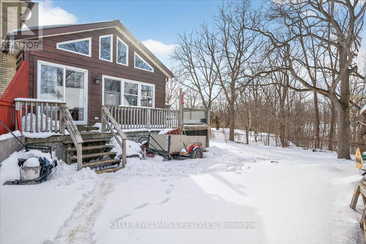 54 Main Street S, Lambton Shores, Ontario  N0N 1J0 - Photo 31 - X12945674