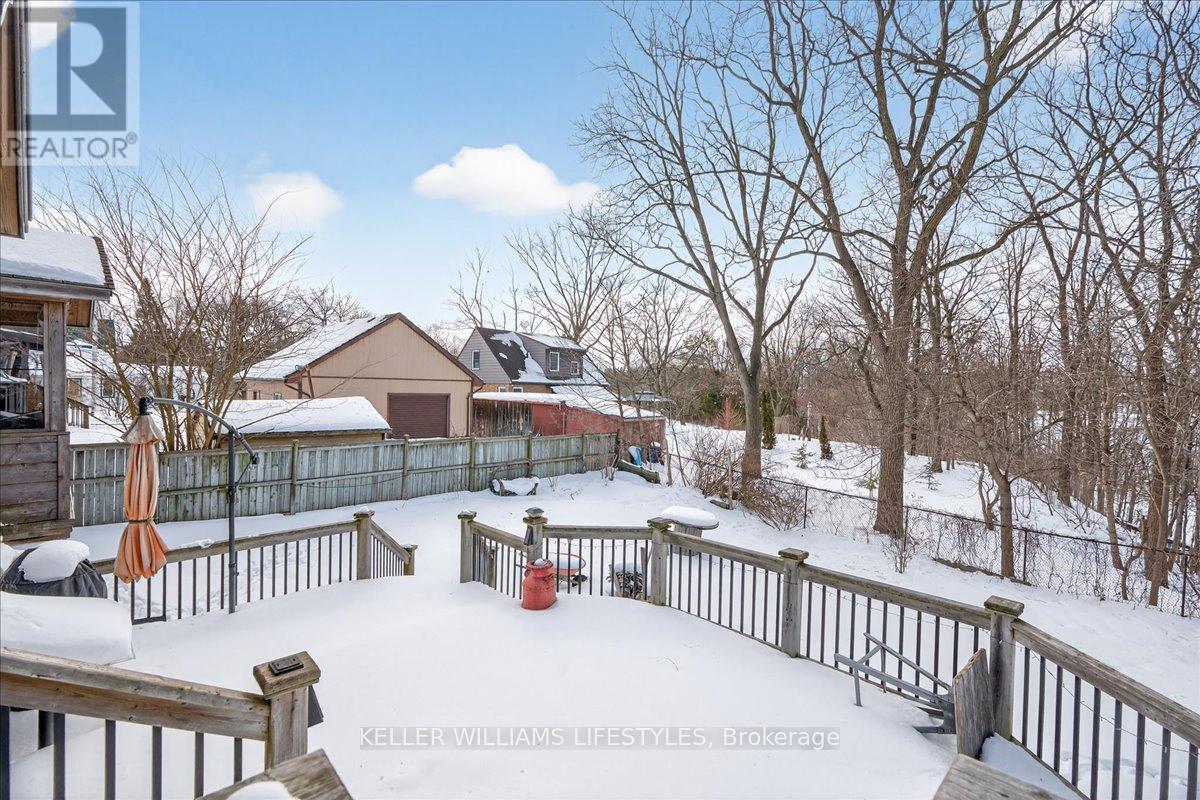 54 Main Street S, Lambton Shores, Ontario  N0N 1J0 - Photo 36 - X12945674