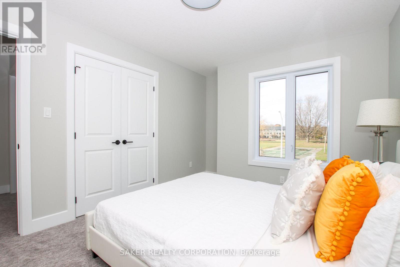 579 Regent Street, Strathroy-Caradoc (Mount Brydges), Ontario  N0L 1W0 - Photo 18 - X12945814