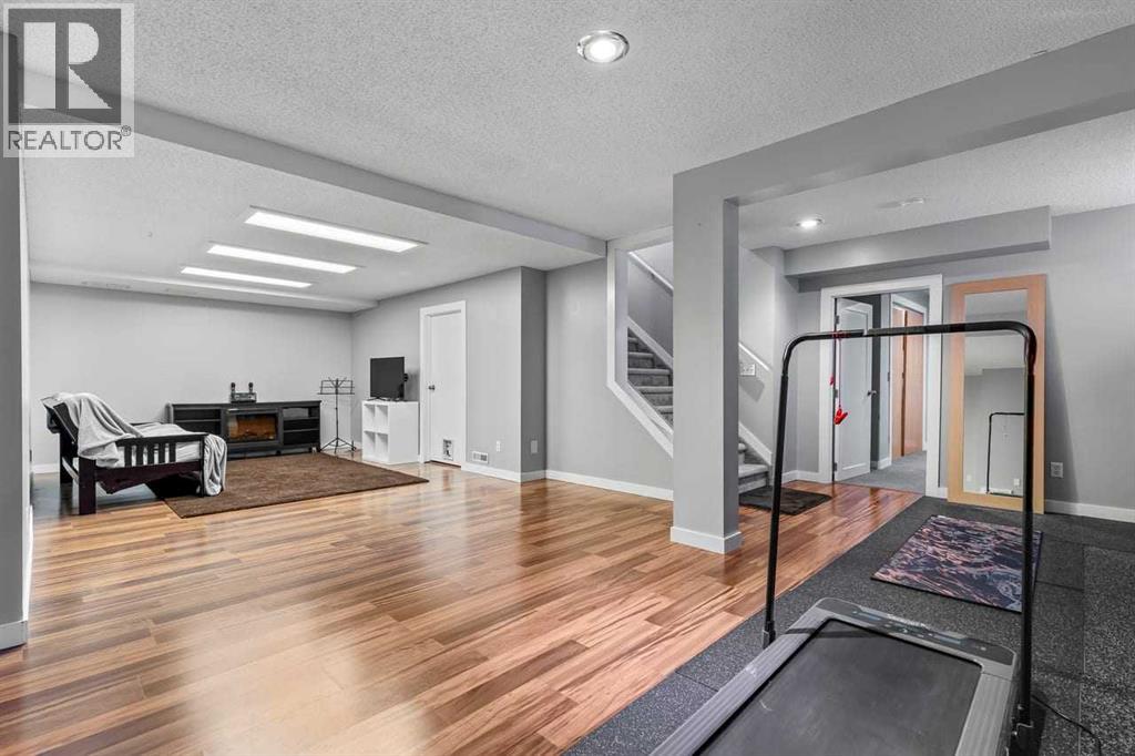 9759 Sanderling Way Nw, Calgary, Alberta  T3K 3R8 - Photo 34 - A2297901