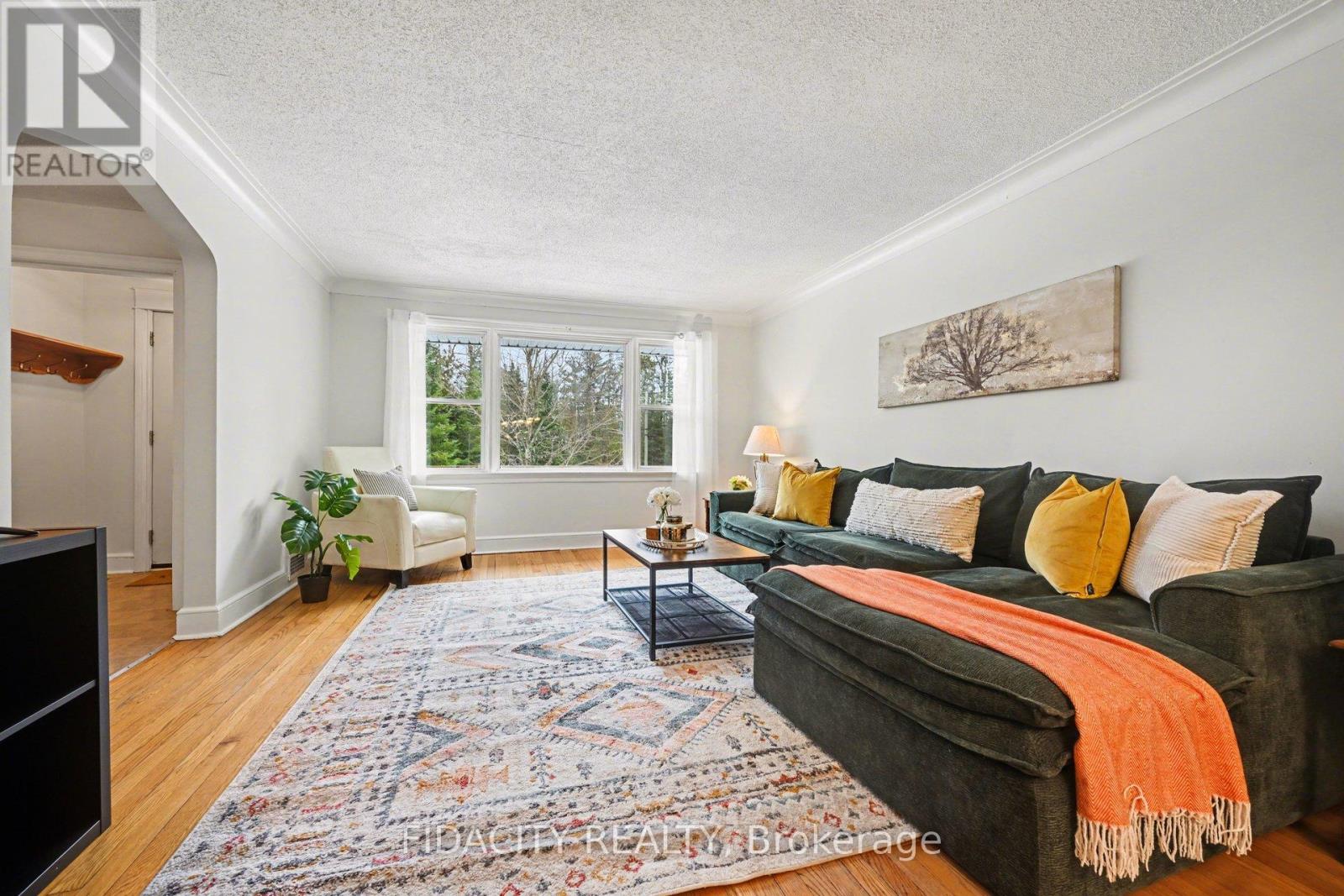 145 Bellamy Road, Mcnab/braeside, Ontario  K0A 3L0 - Photo 8 - X12945746