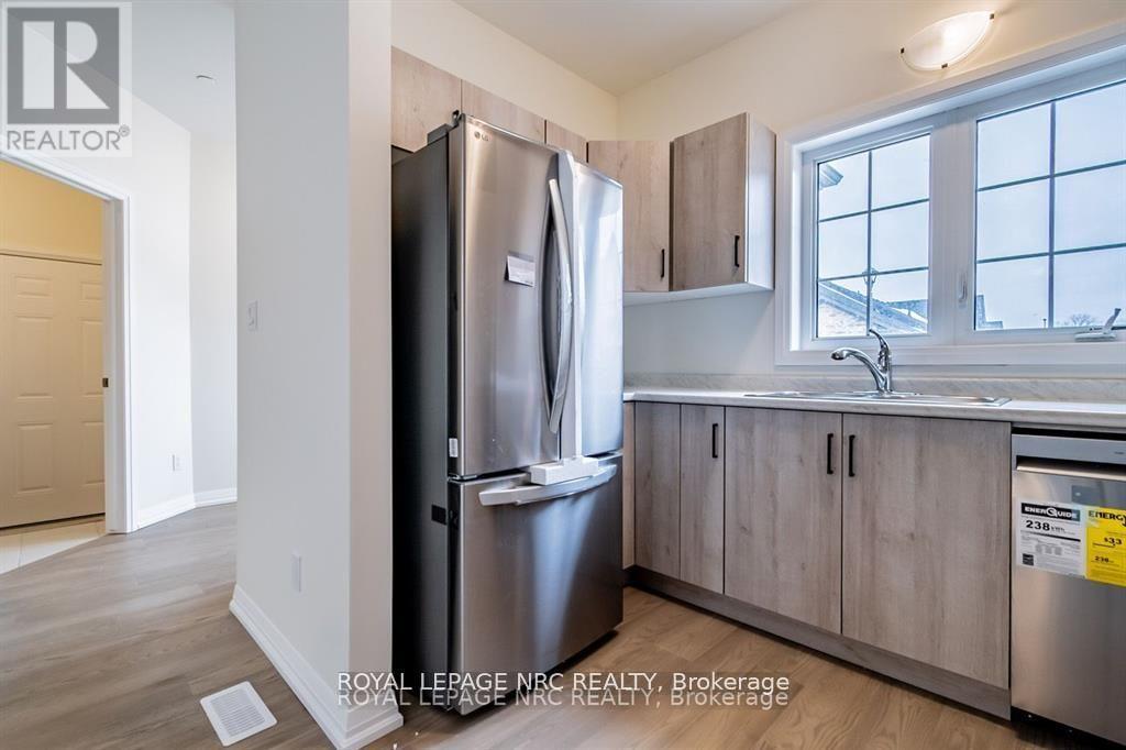 4 - 397 Garrison Road, Fort Erie, Ontario  L2A 1N1 - Photo 10 - X12945542