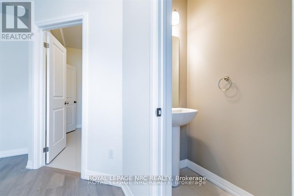 4 - 397 Garrison Road, Fort Erie, Ontario  L2A 1N1 - Photo 7 - X12945542