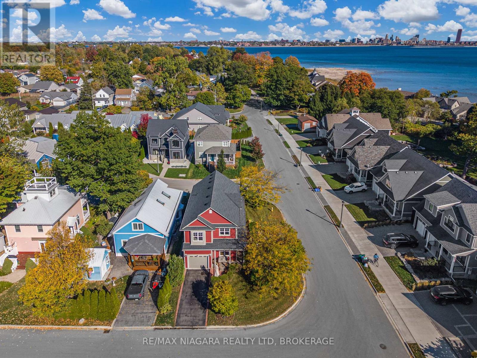 750 Lakeshore Road, Fort Erie, Ontario  L2A 0B4 - Photo 30 - X12945706