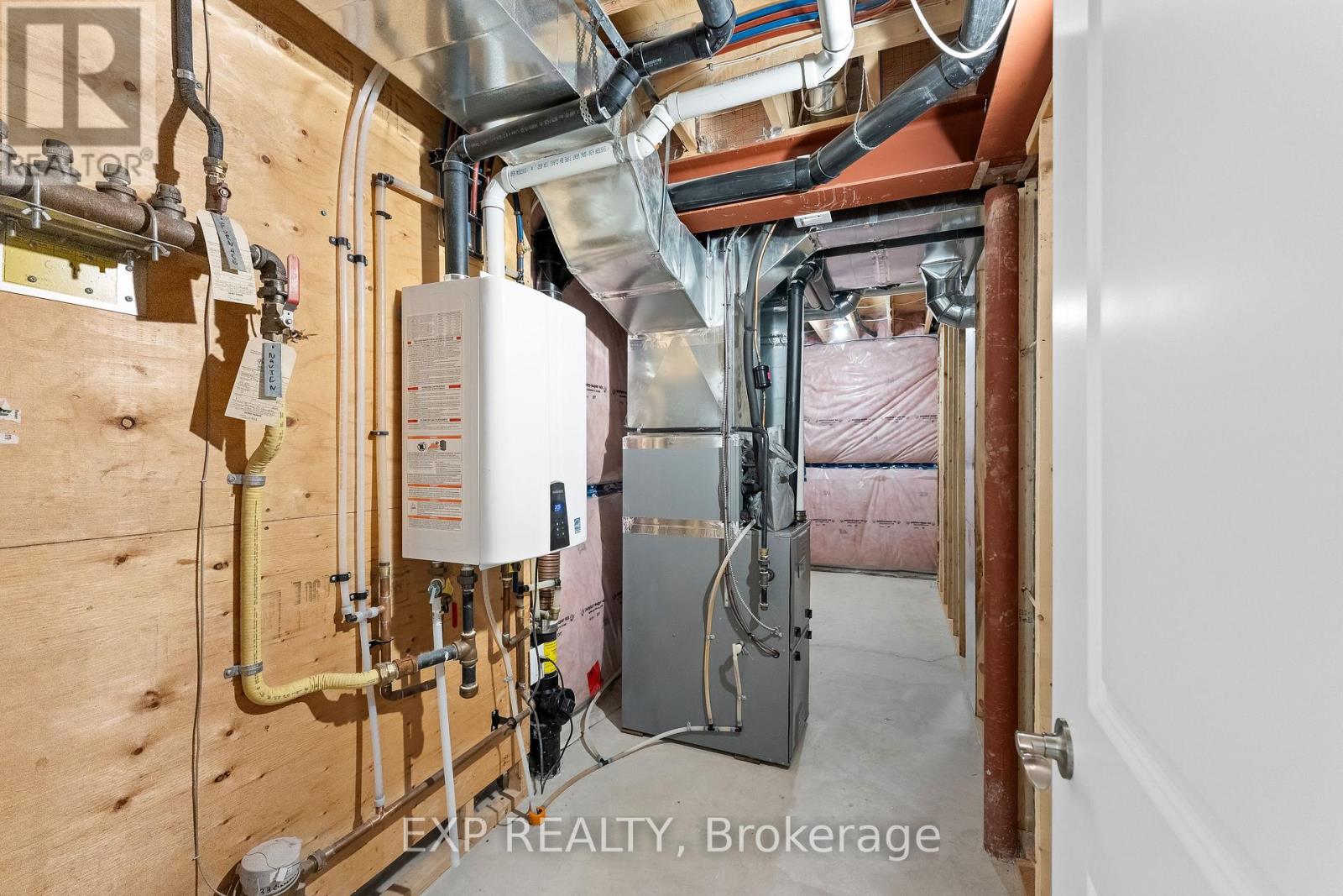 33 Cinnamon Street, Thorold, Ontario  L2V 0H6 - Photo 43 - X12945798