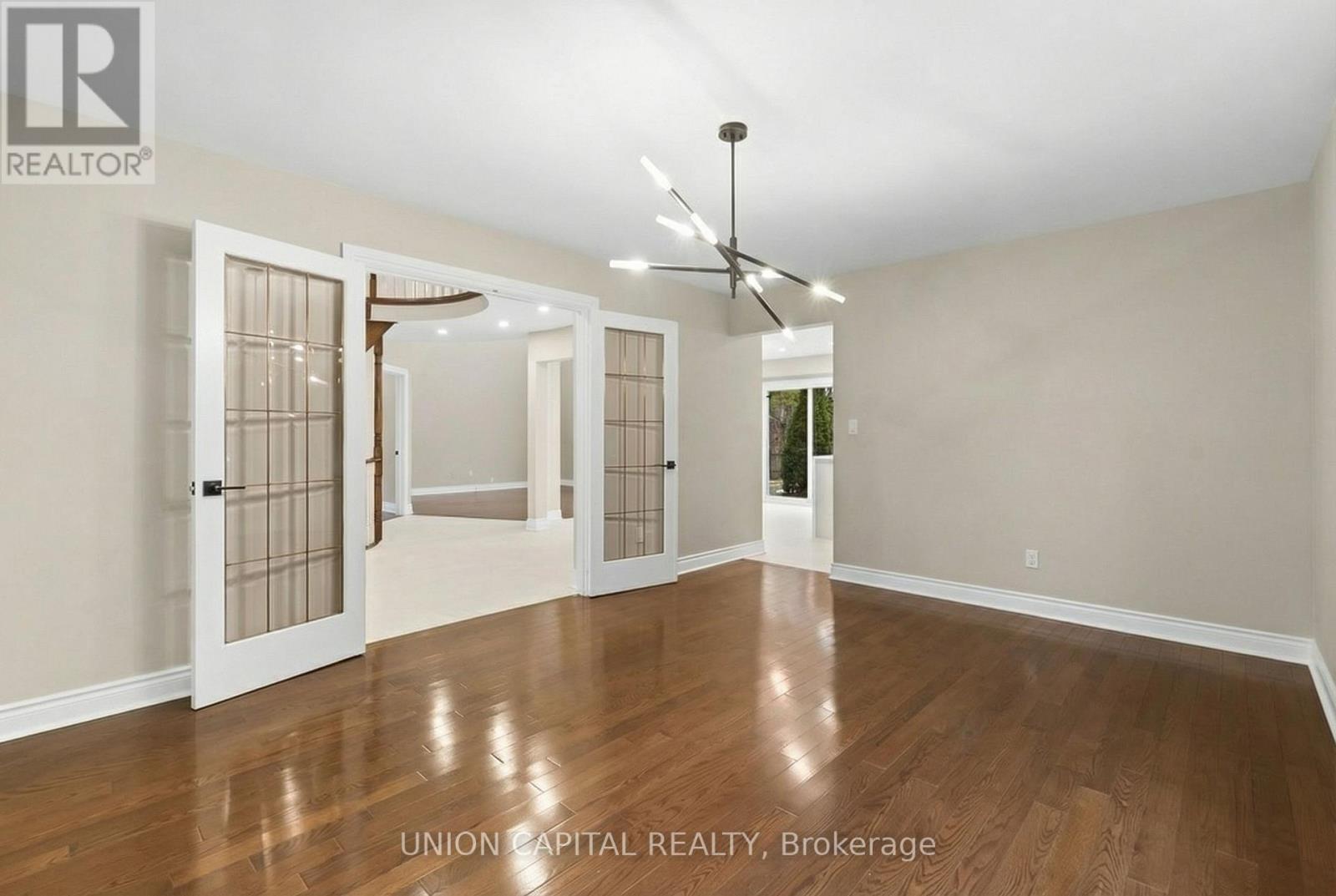 86 Charing Crescent, Aurora, Ontario  L4G 6P5 - Photo 15 - N12945498