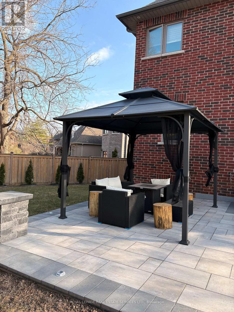 125 Paliser Court, Oakville, Ontario  L6K 2H1 - Photo 45 - W12937084