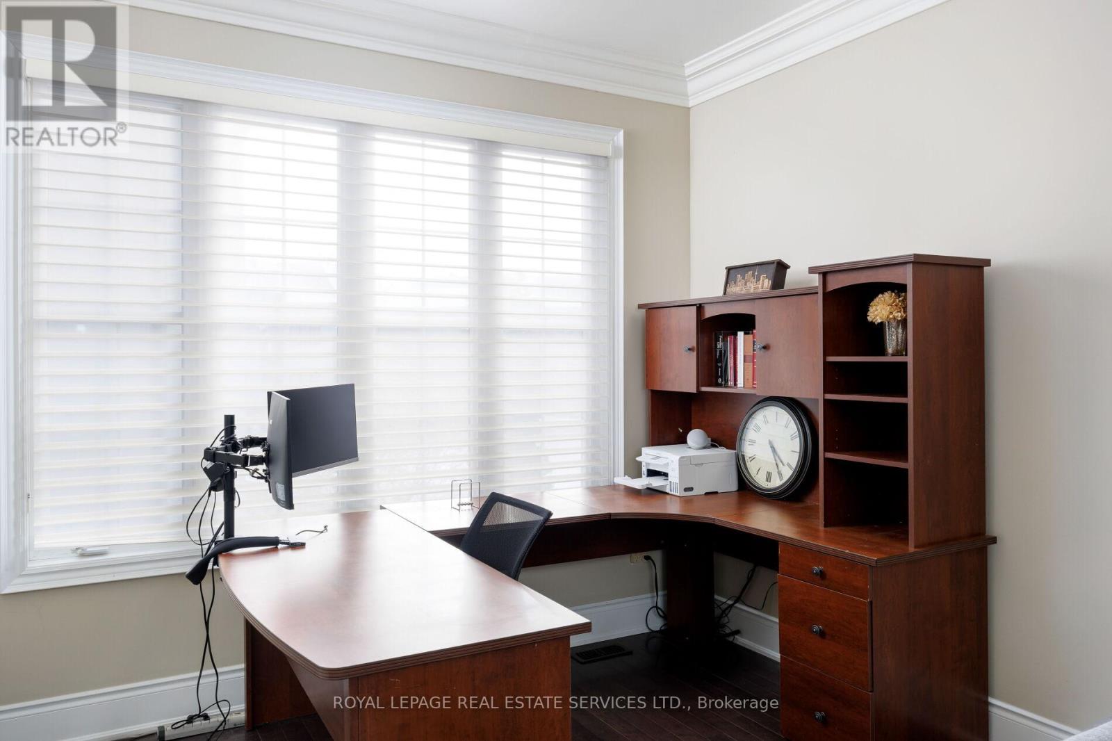 125 Paliser Court, Oakville, Ontario  L6K 2H1 - Photo 7 - W12937084