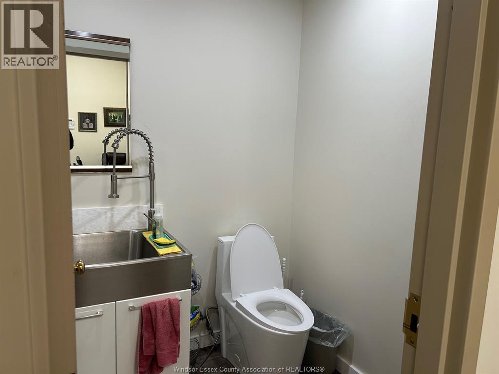 215 Eugenie Street West Unit# 280, Windsor, Ontario  N8X 2X7 - Photo 9 - 26006781