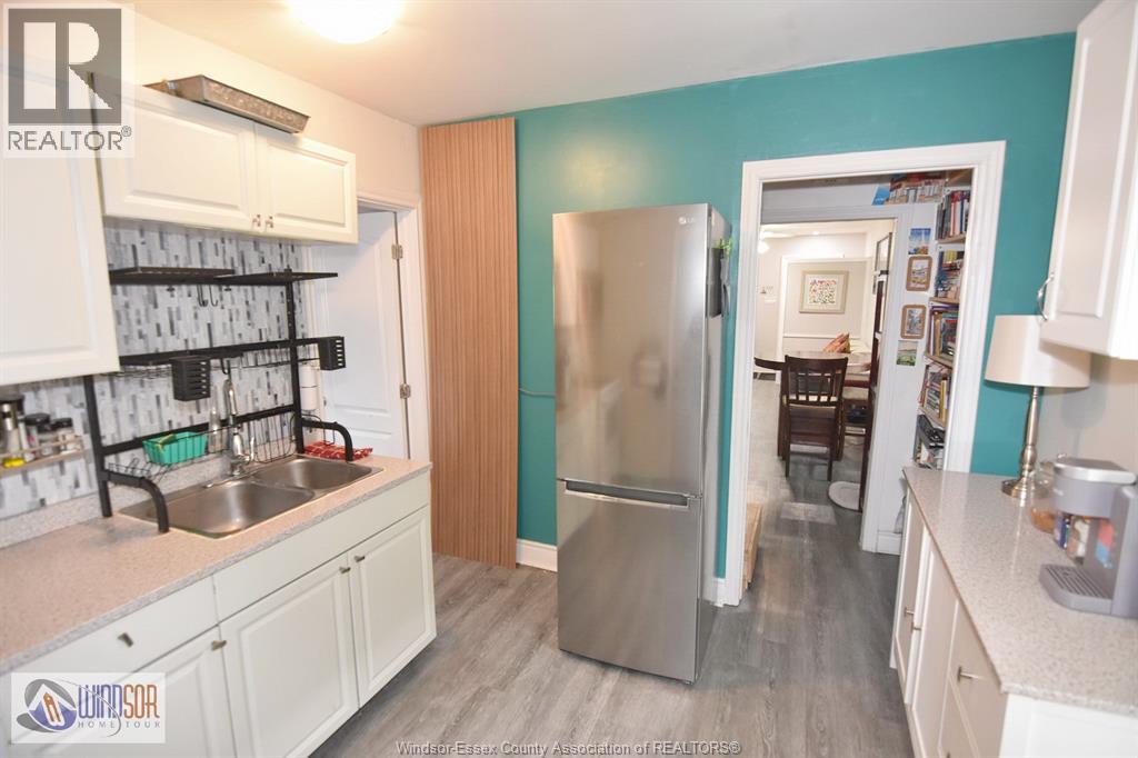 965 Bridge, Windsor, Ontario  N9B 2M9 - Photo 24 - 26006773