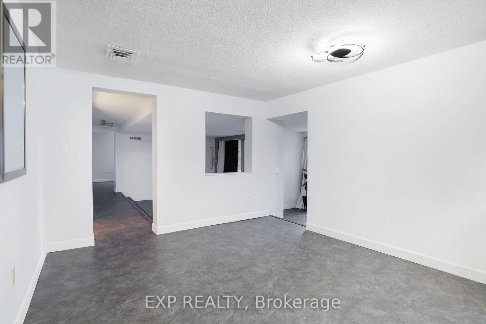 1003 - 373 Laurier Avenue E, Ottawa, Ontario  K1N 8X6 - Photo 16 - X12310325