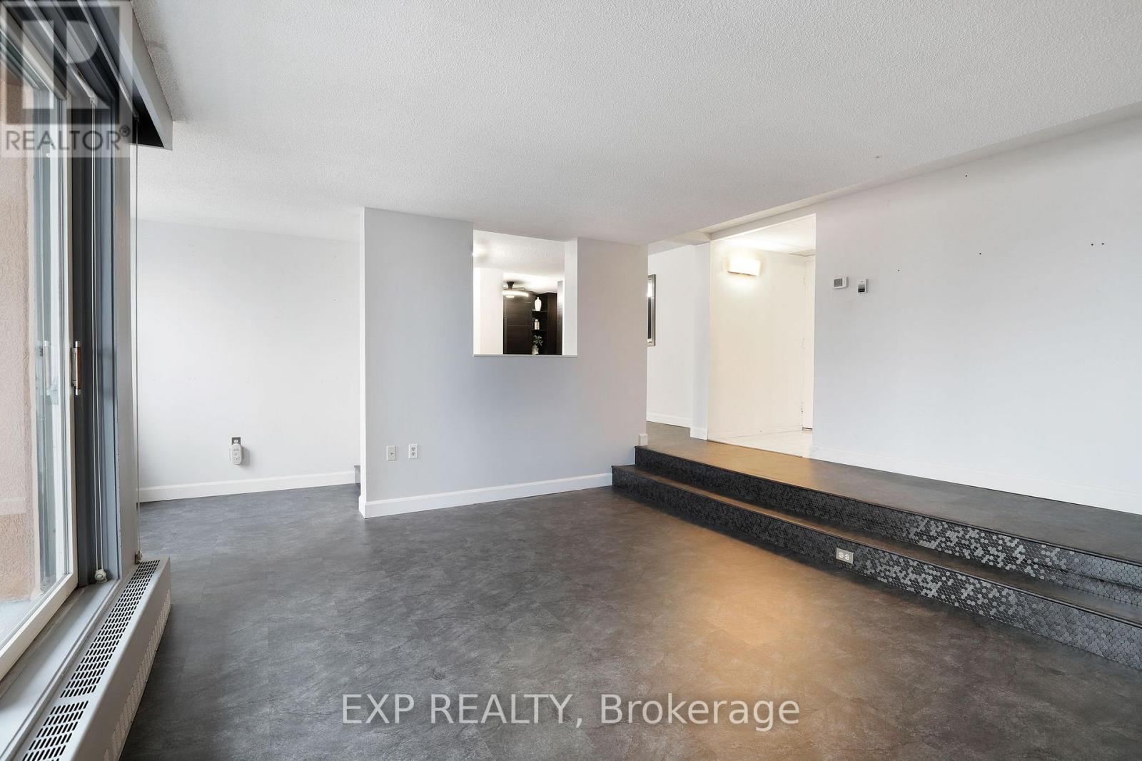 1003 - 373 Laurier Avenue E, Ottawa, Ontario  K1N 8X6 - Photo 17 - X12310325