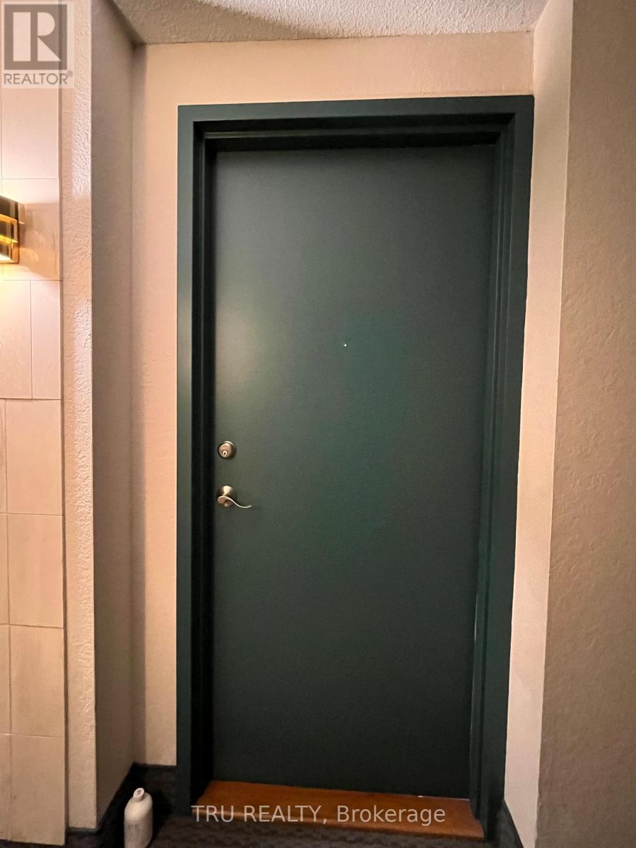 718 - 1025 Grenon Avenue, Ottawa, Ontario  K2B 8S5 - Photo 6 - X12942526