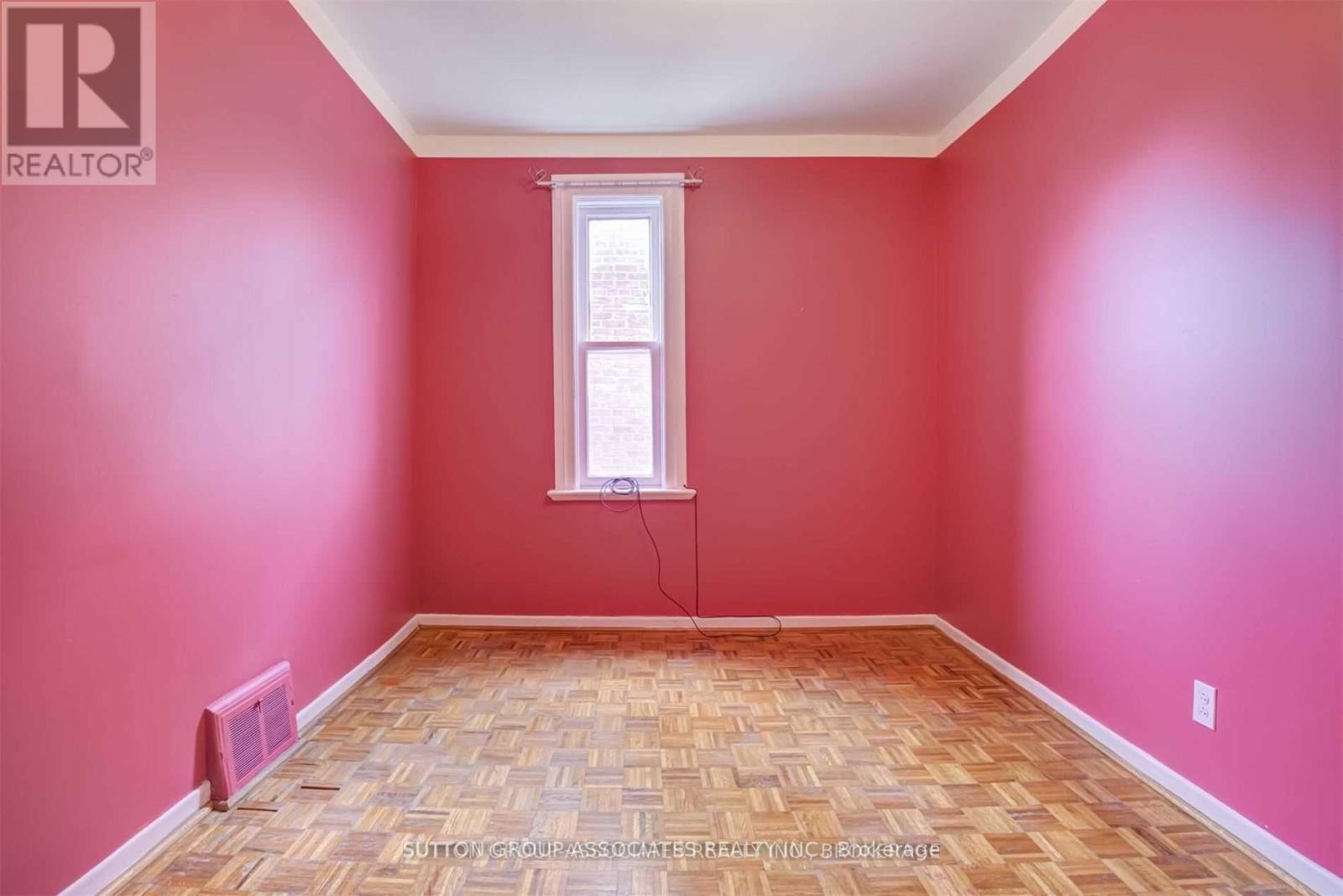 491 Roxton Road, Toronto, Ontario  M6G 3R5 - Photo 21 - C12945722