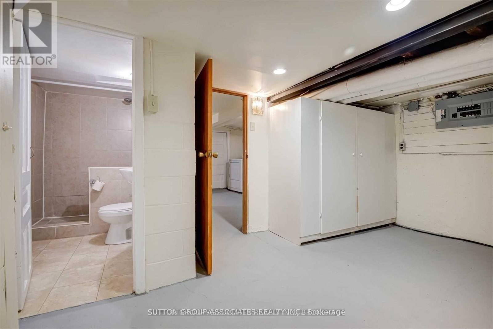 491 Roxton Road, Toronto, Ontario  M6G 3R5 - Photo 23 - C12945722