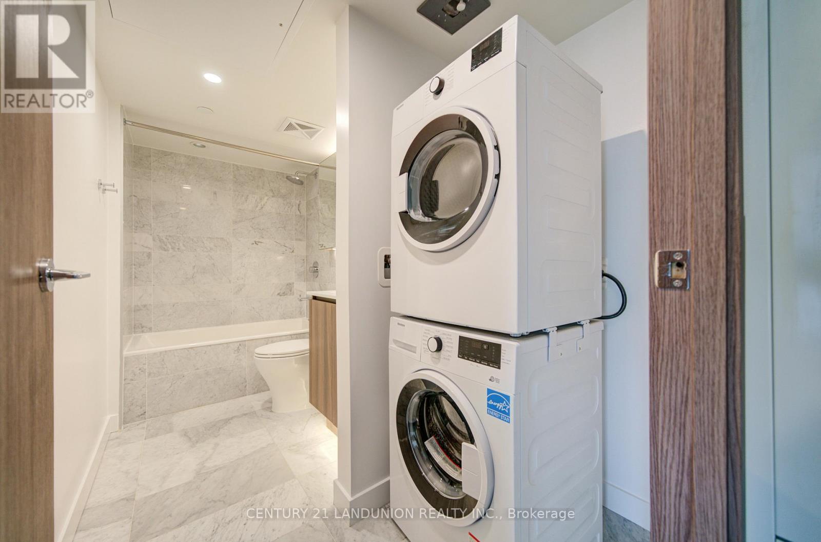 2102 - 19 Bathurst Street, Toronto, Ontario  M5V 0N2 - Photo 12 - C12945738