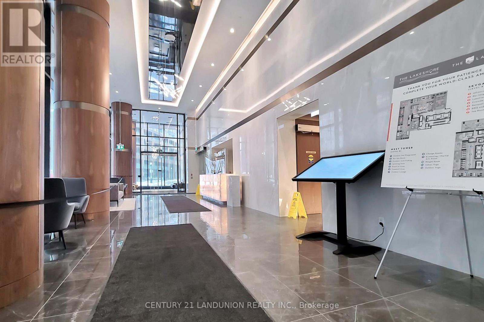 2102 - 19 Bathurst Street, Toronto, Ontario  M5V 0N2 - Photo 2 - C12945738