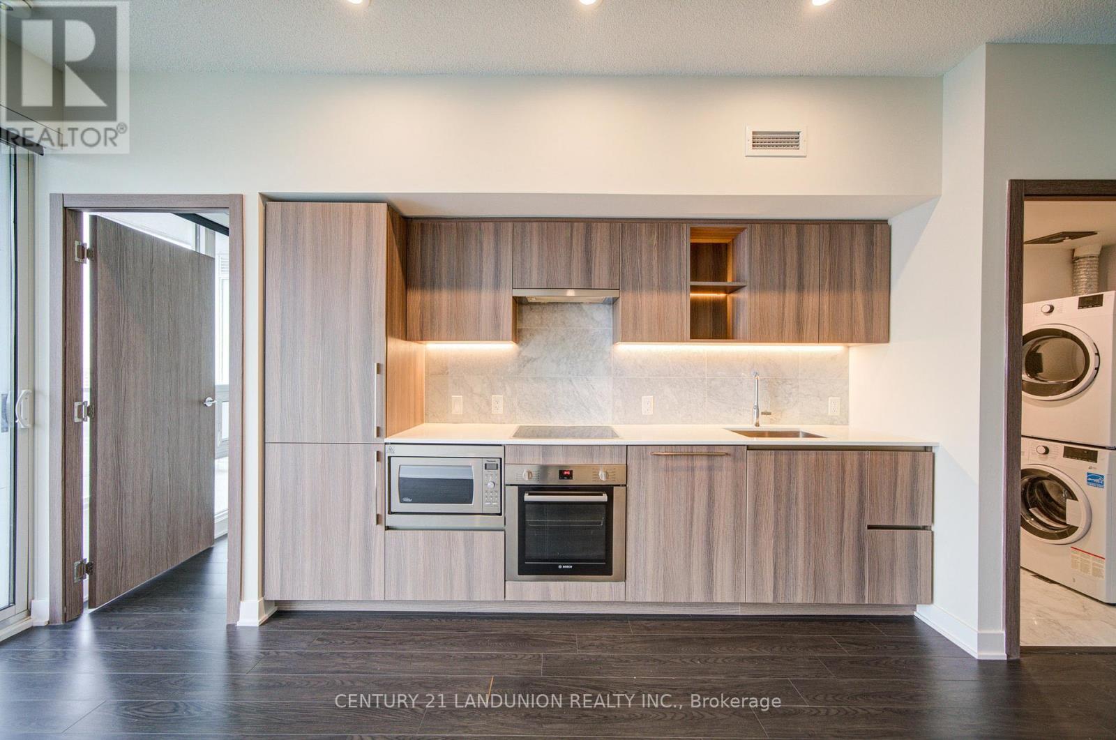 2102 - 19 Bathurst Street, Toronto, Ontario  M5V 0N2 - Photo 4 - C12945738