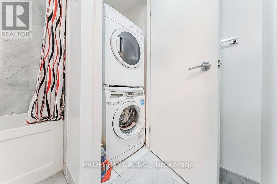 4809 - 14 York Street, Toronto, Ontario  M5J 2Z2 - Photo 16 - C12945740