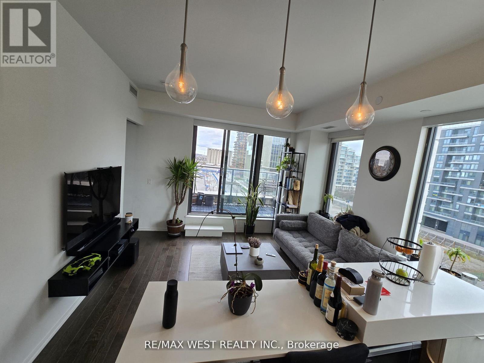 617 - 12 Bonnycastle Street, Toronto, Ontario  M5A 0C8 - Photo 8 - C12945760