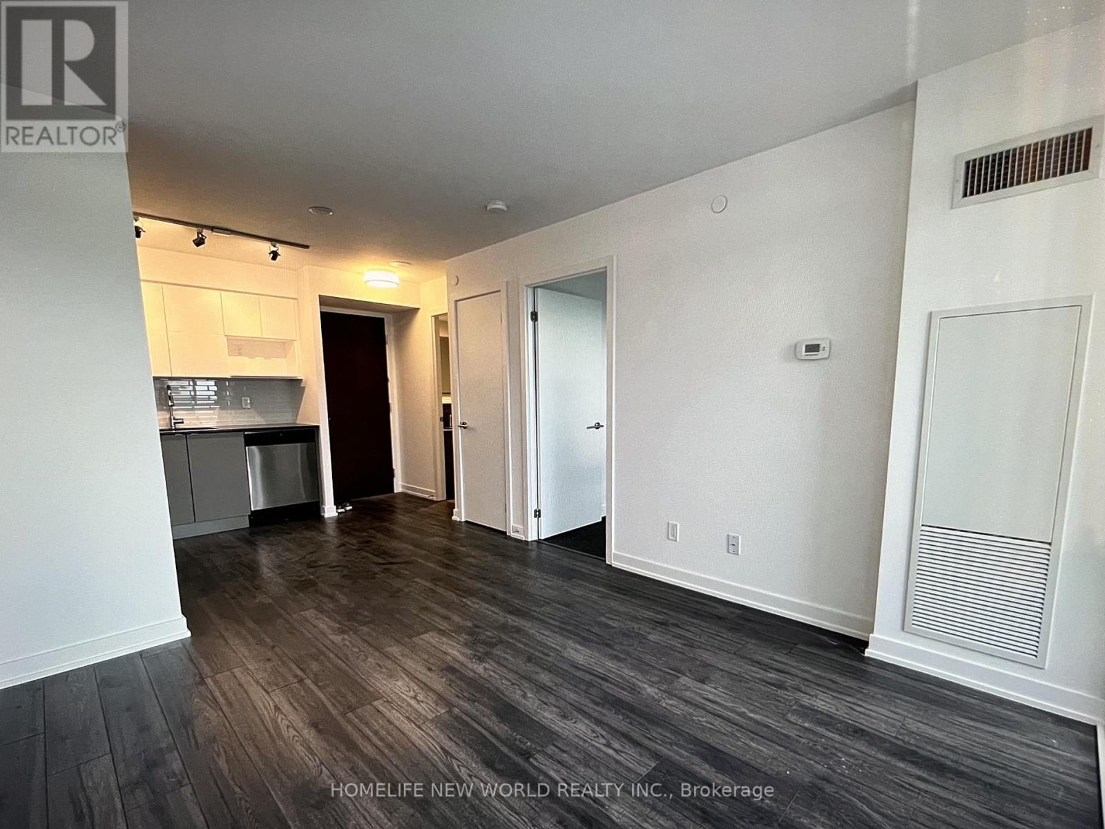 1019 - 120 Varna Drive, Toronto, Ontario  M6A 0B3 - Photo 8 - C12945790