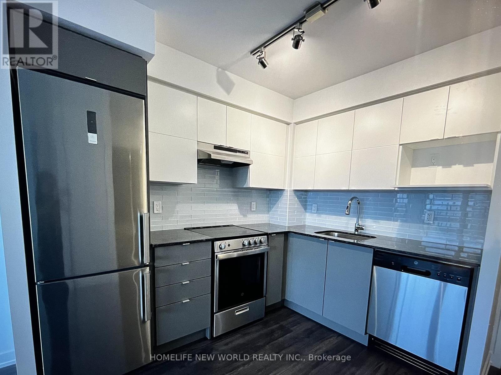 1019 - 120 Varna Drive, Toronto, Ontario  M6A 0B3 - Photo 9 - C12945790