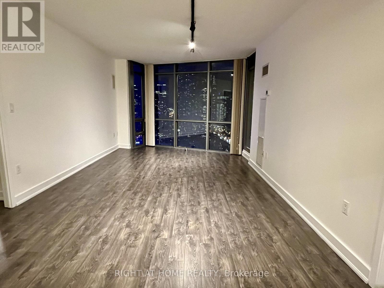 3101 - 5 Mariner Terrace, Toronto, Ontario  M5V 3V6 - Photo 5 - C12945820