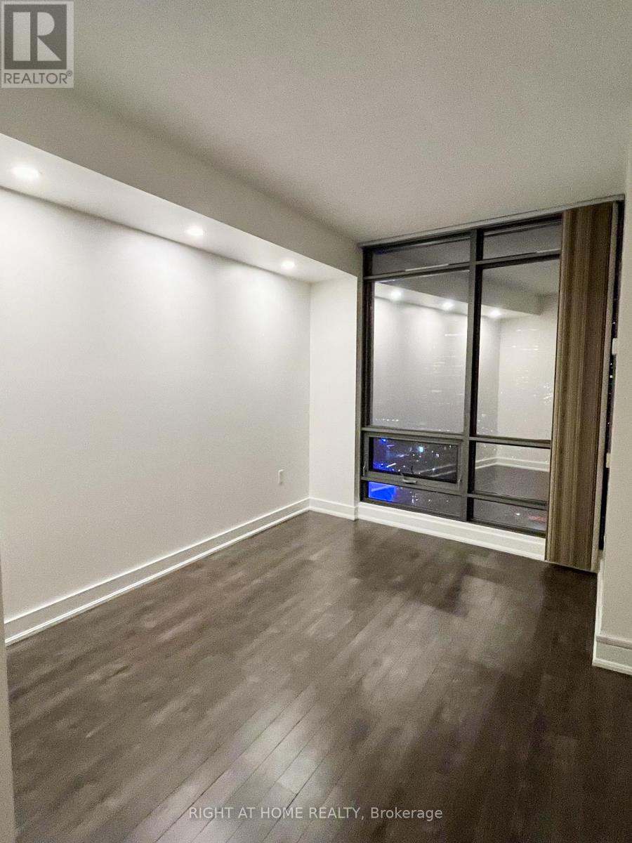 3101 - 5 Mariner Terrace, Toronto, Ontario  M5V 3V6 - Photo 8 - C12945820