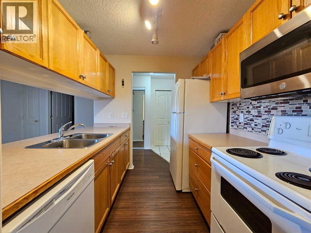 320, 100 Richard Street, Fort Mcmurray, Alberta  T9H 5H5 - Photo 4 - A2269967