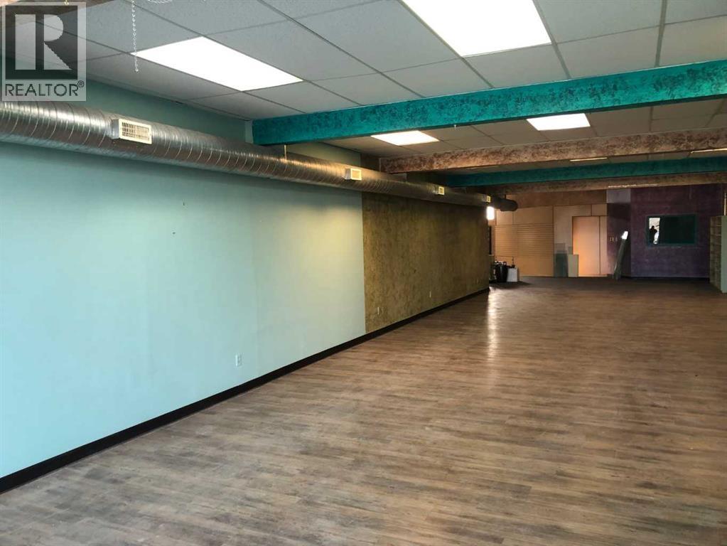 189 Pembina Avenue, Hinton, Alberta  T7V 2V7 - Photo 2 - A2267242