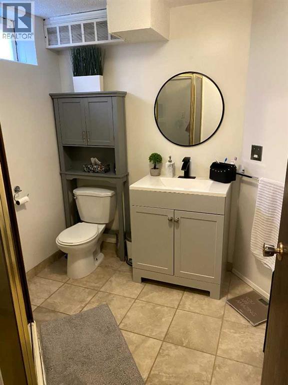 130 Ryerson Road W, Lethbridge, Alberta  T1K 4P1 - Photo 12 - A2295550