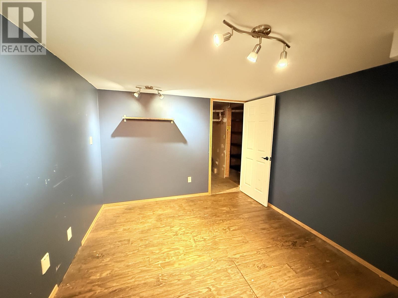 179 Drayton Rd, Sioux Lookout, Ontario  P8T 0A7 - Photo 33 - TB253614