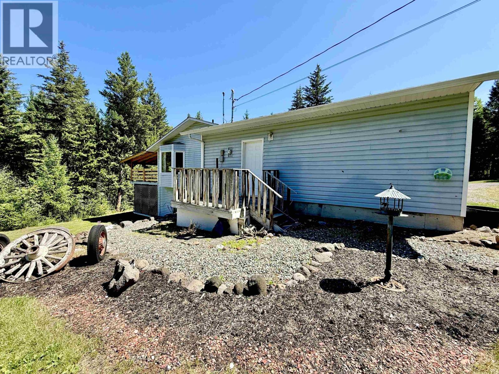 3251 Pigeon Road, 150 Mile House, British Columbia  V0K 2G0 - Photo 28 - R3028497