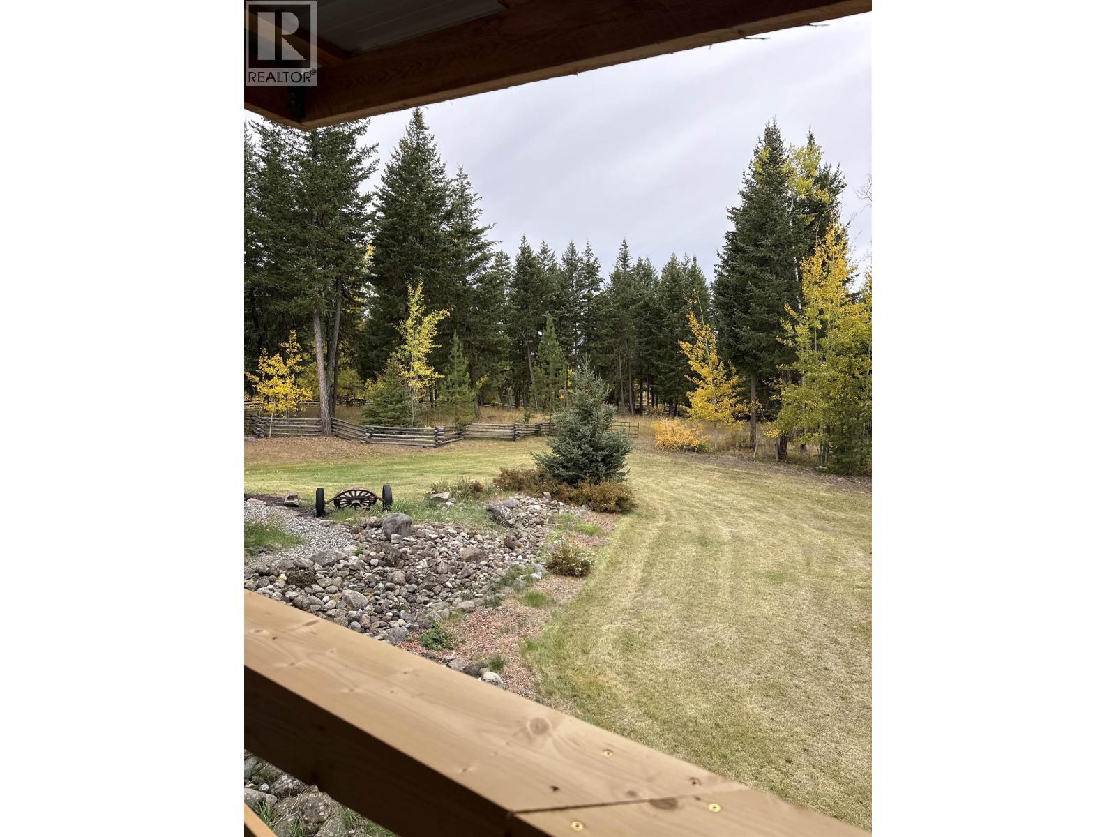 3251 Pigeon Road, 150 Mile House, British Columbia  V0K 2G0 - Photo 38 - R3028497