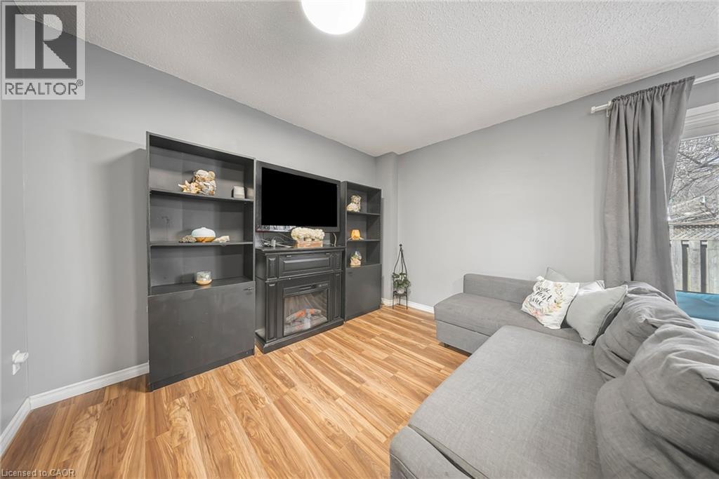 135 Chalmers Street S Unit# 5, Cambridge, Ontario  N1R 6M2 - Photo 9 - 40815863