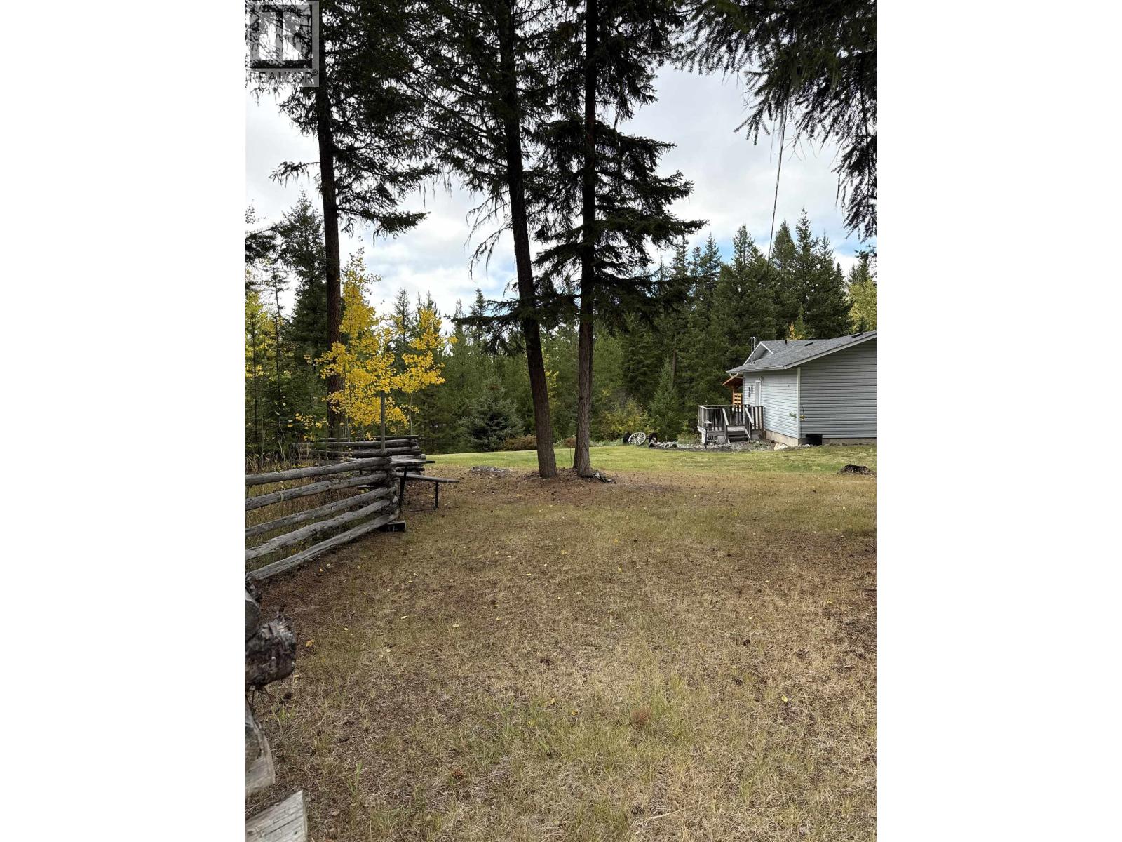 3251 Pigeon Road, 150 Mile House, British Columbia  V0K 2G0 - Photo 36 - R3028497
