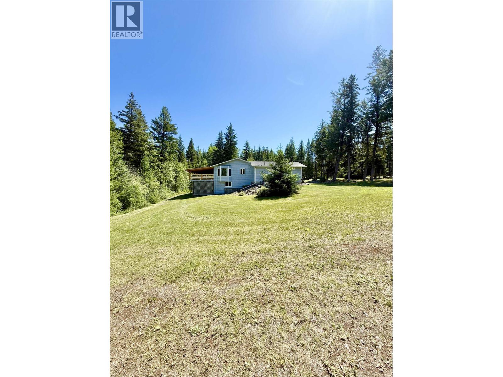 3251 Pigeon Road, 150 Mile House, British Columbia  V0K 2G0 - Photo 30 - R3028497