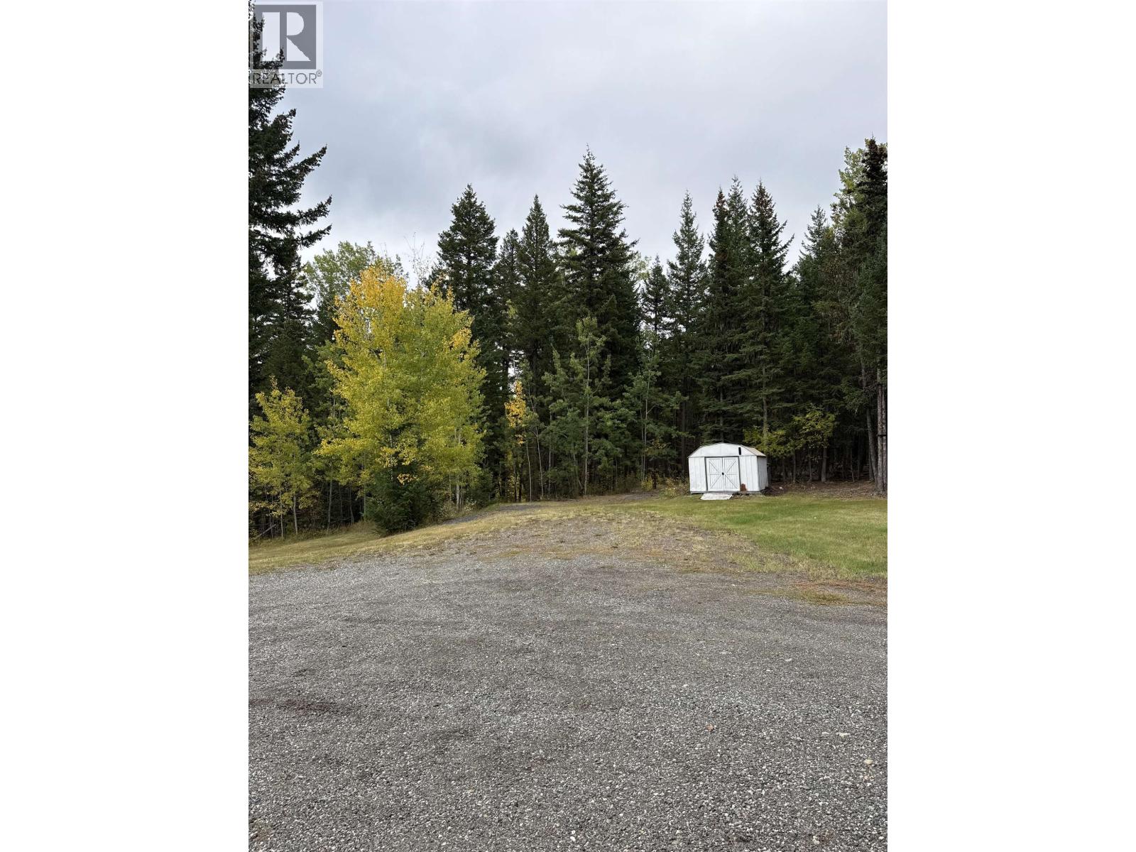 3251 Pigeon Road, 150 Mile House, British Columbia  V0K 2G0 - Photo 37 - R3028497