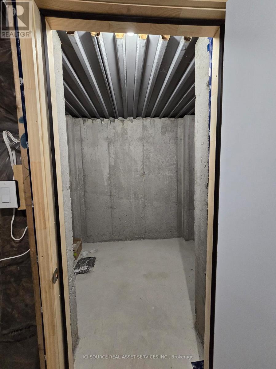 45 Auckland Drive, Whitby, Ontario  L1P 0H4 - Photo 21 - E12945550